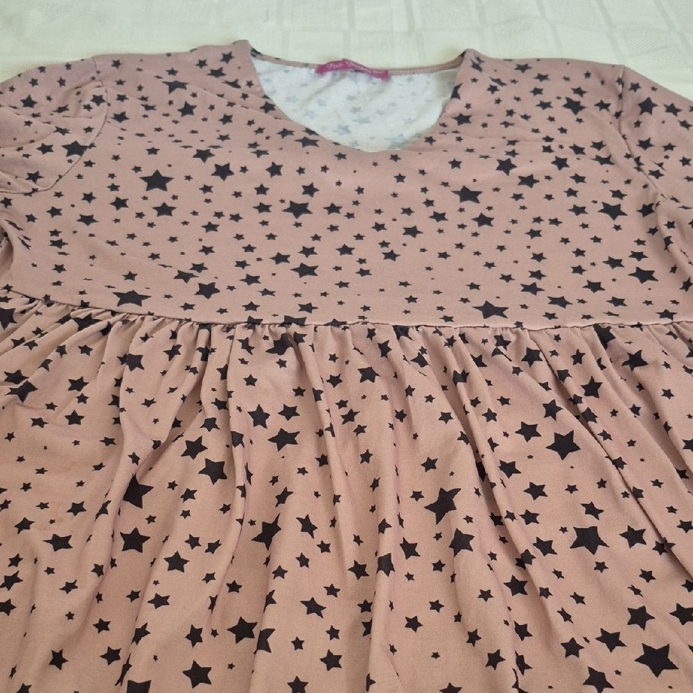 Elegant Starry Pink Midi Dress - Picture 13 of 16